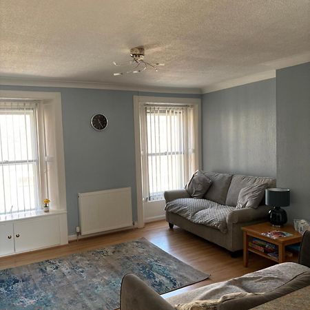Lovely 2-Bedroom Apartment In Scottish Borders Earlston エクステリア 写真